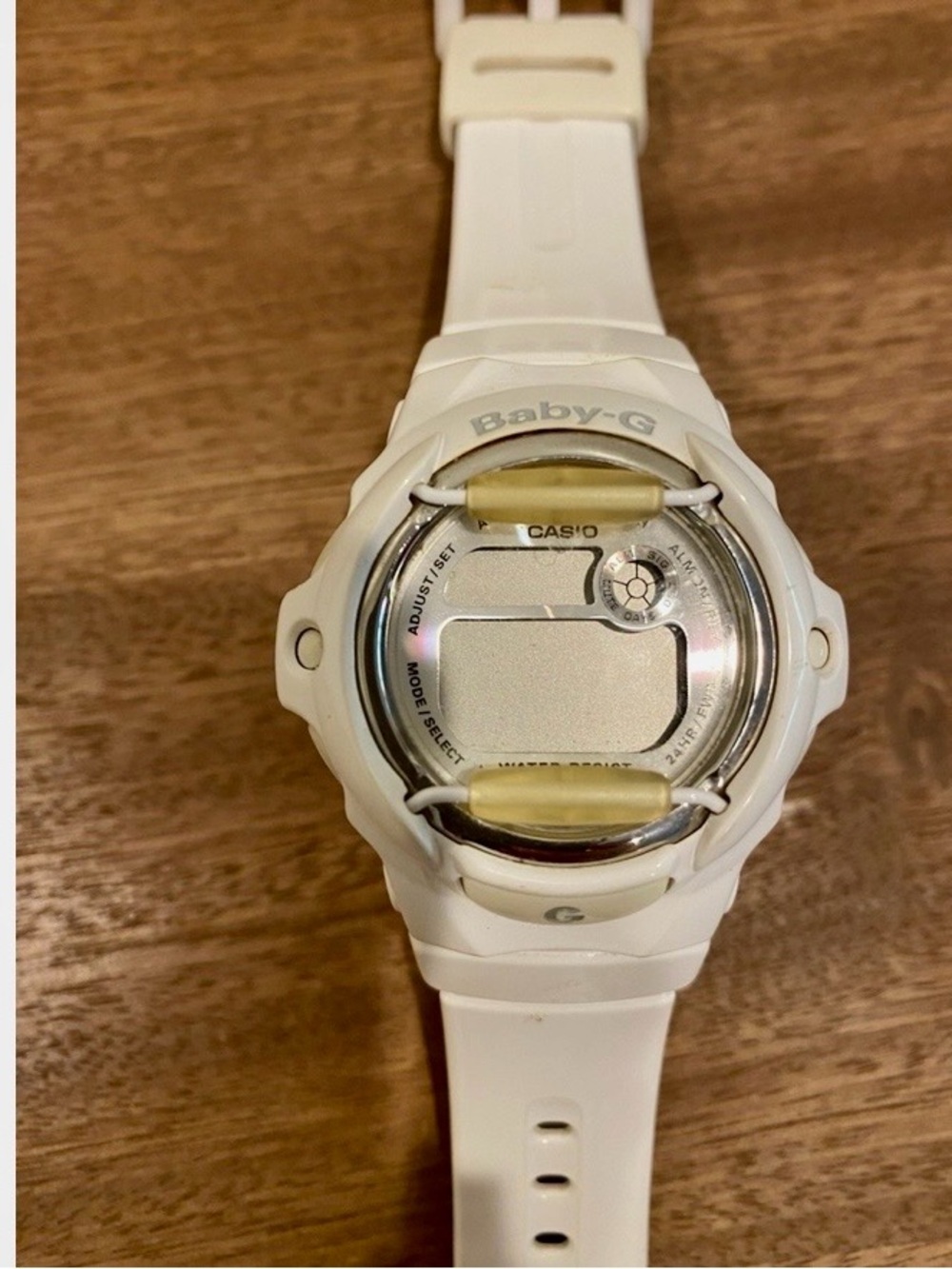 Baby-G CASIO 3189・Women's White Watch - Working, Needs Battery